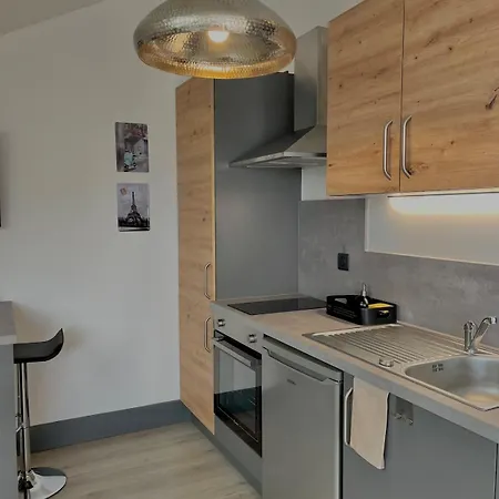 Apartment Eiffel *